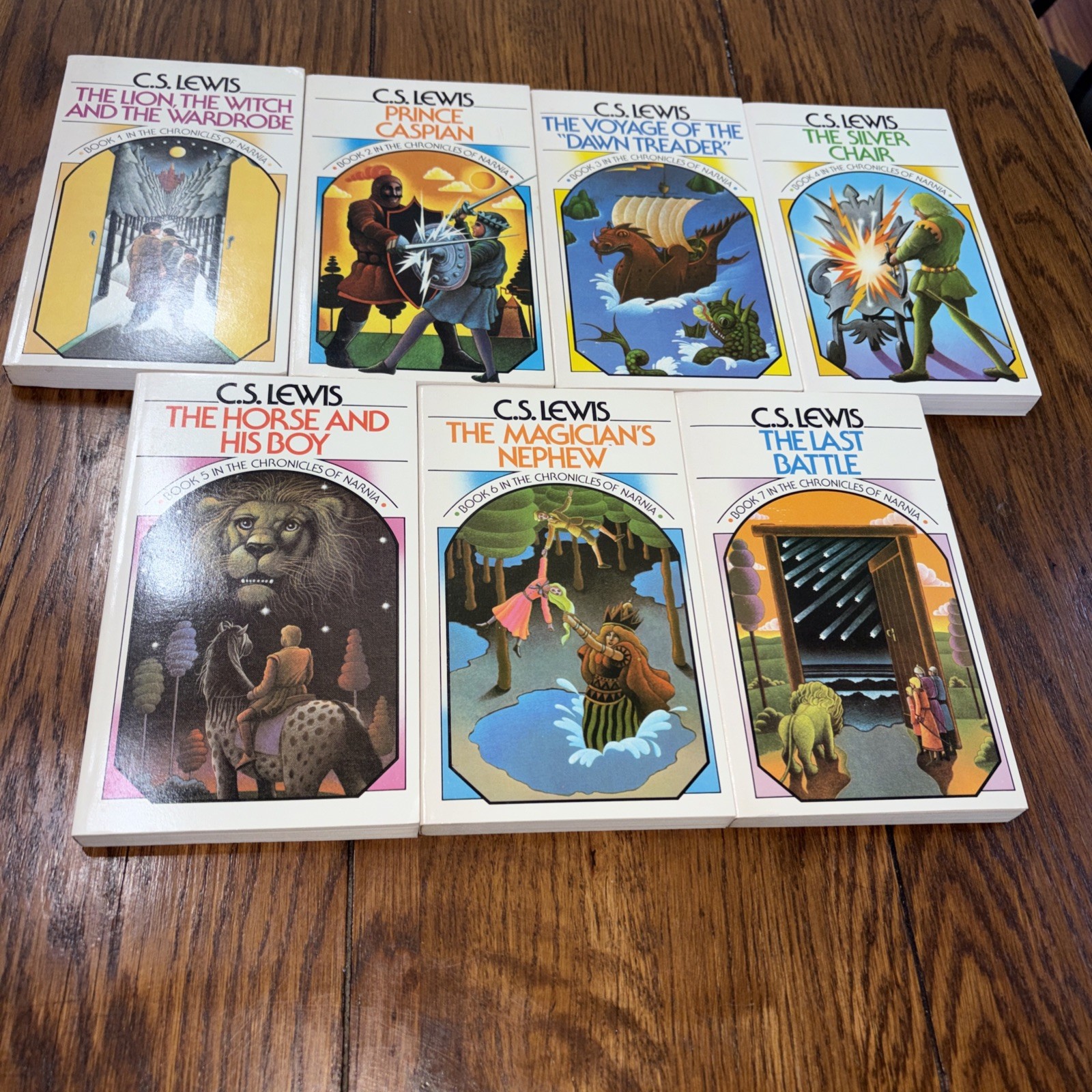 Vintage 1970 The Chronicles of Narnia C.S. Lewis Boxed Book Set Missing