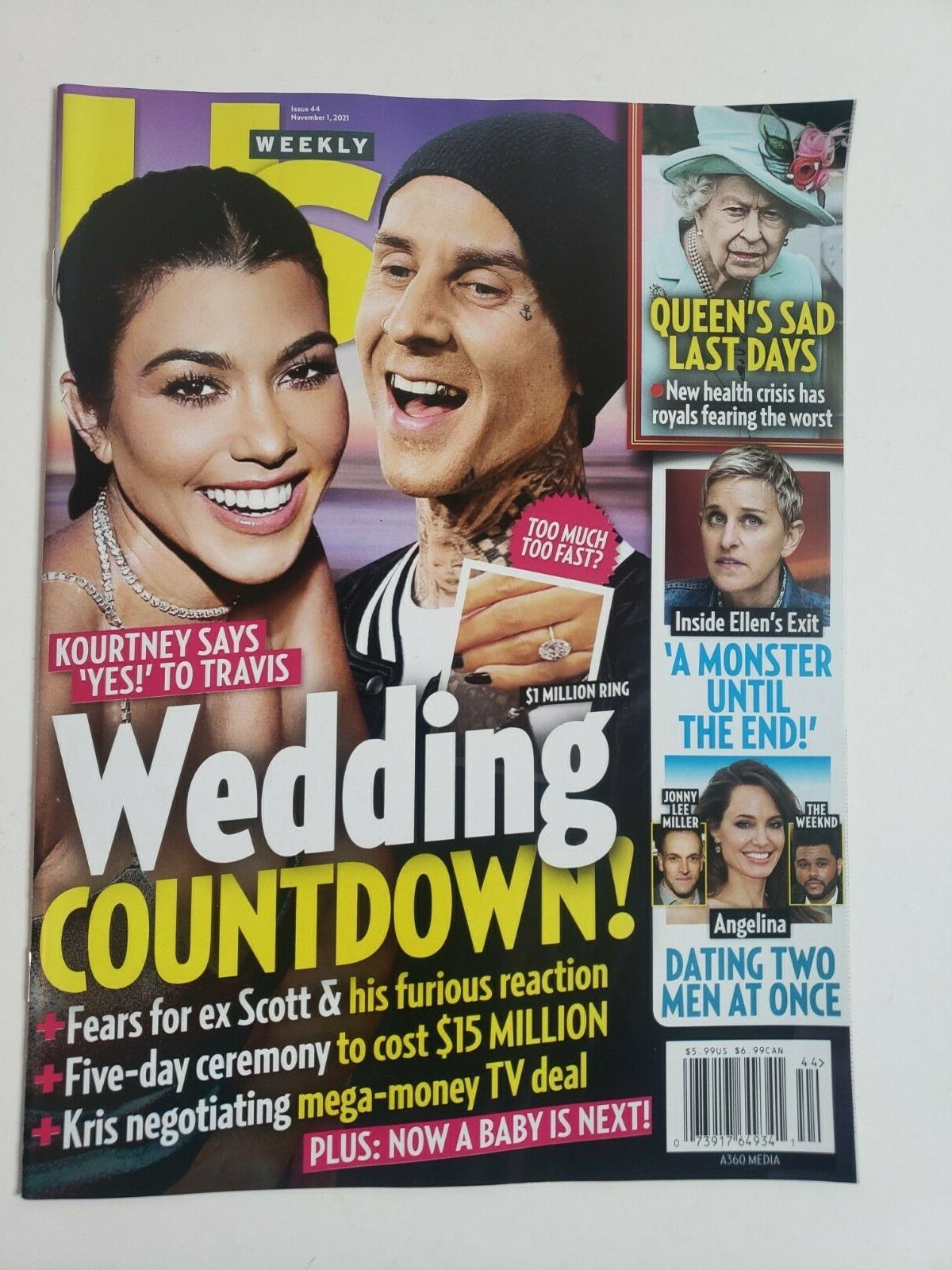 US Weekly Issue 44 November 1, 2021 Kourtney Wedding – Angelina – Jonny Lee