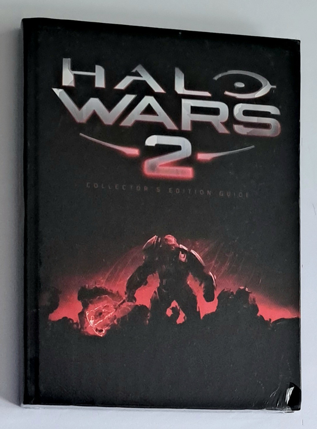 Halo Wars 2 Collectors Edition Guide Hardcover NEW Sealed