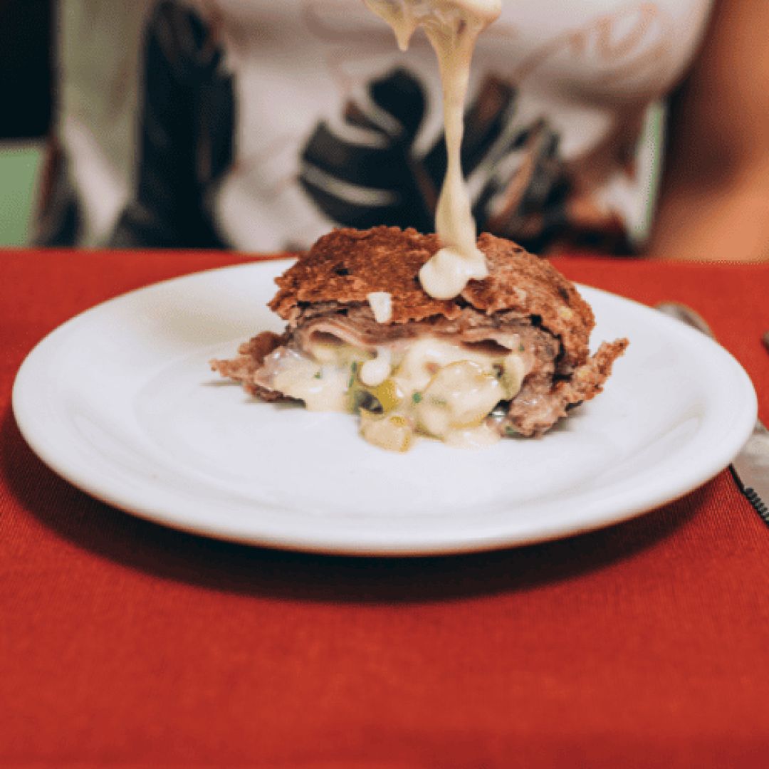 Filé Recheado ao Molho de Nata